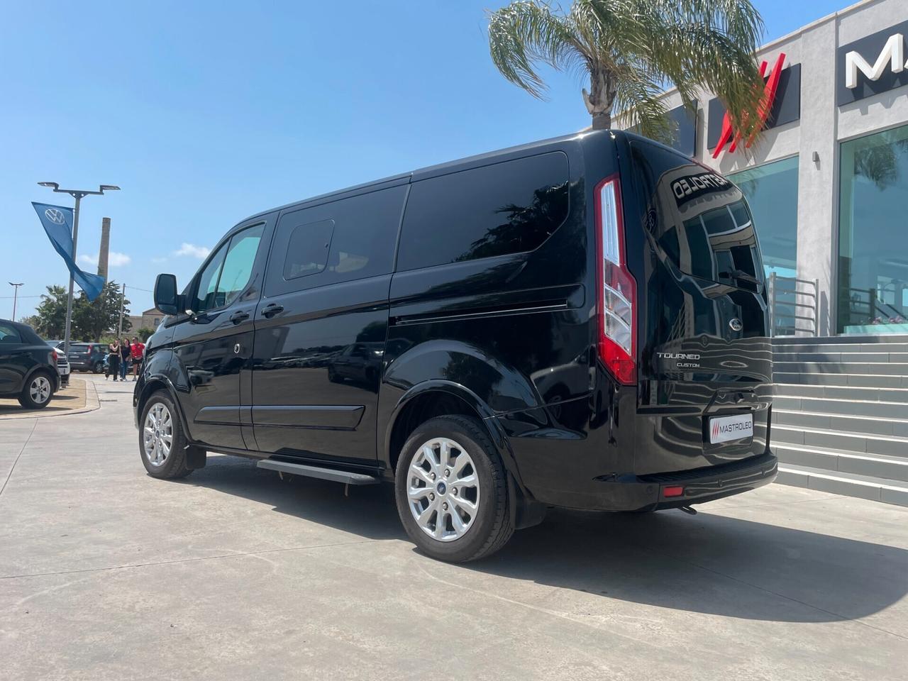 Ford Transit Custom 320 2.0 EcoBlue Hybrid 130 Trend