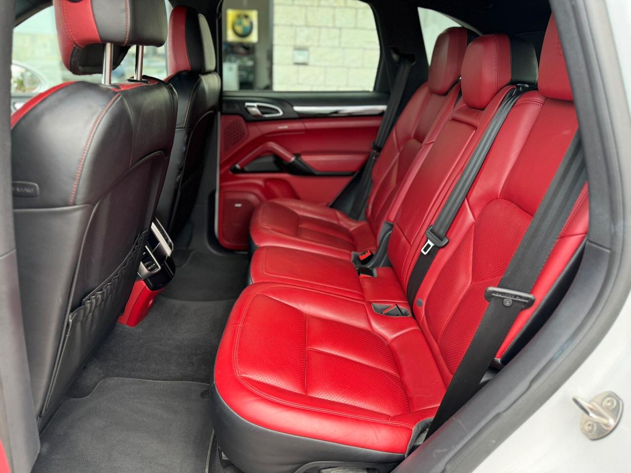 Porsche Cayenne 3.0 Diesel Platinum Edition