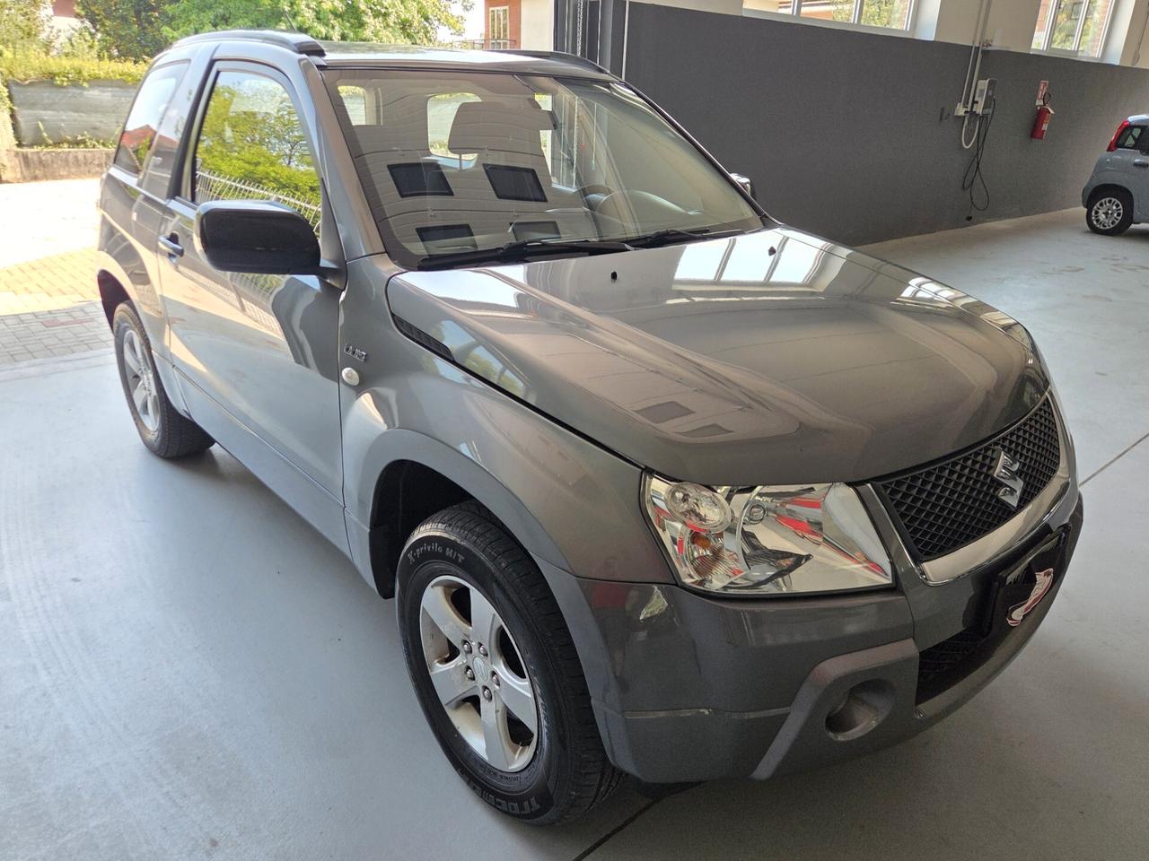 Suzuki Grand Vitara 1.9 DDiS 3 porte 4WD