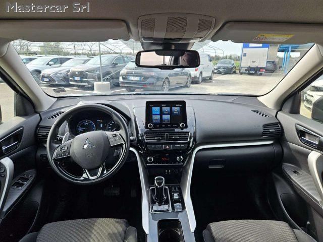 MITSUBISHI Eclipse Cross Eclipse Cross 2.4 phev Instyle sda s-awc - GG501HM