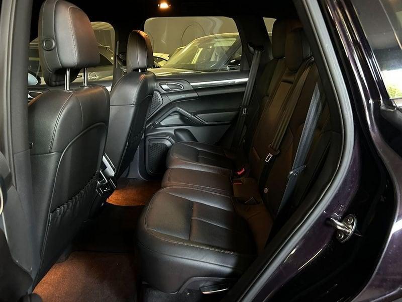 Porsche Cayenne 3.0TD Tiptronic