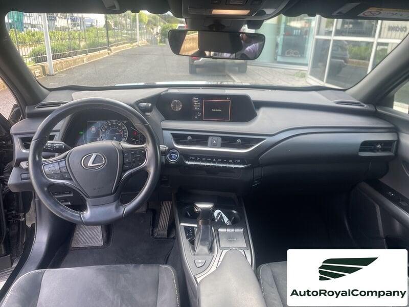 Lexus UX Hybrid Premium