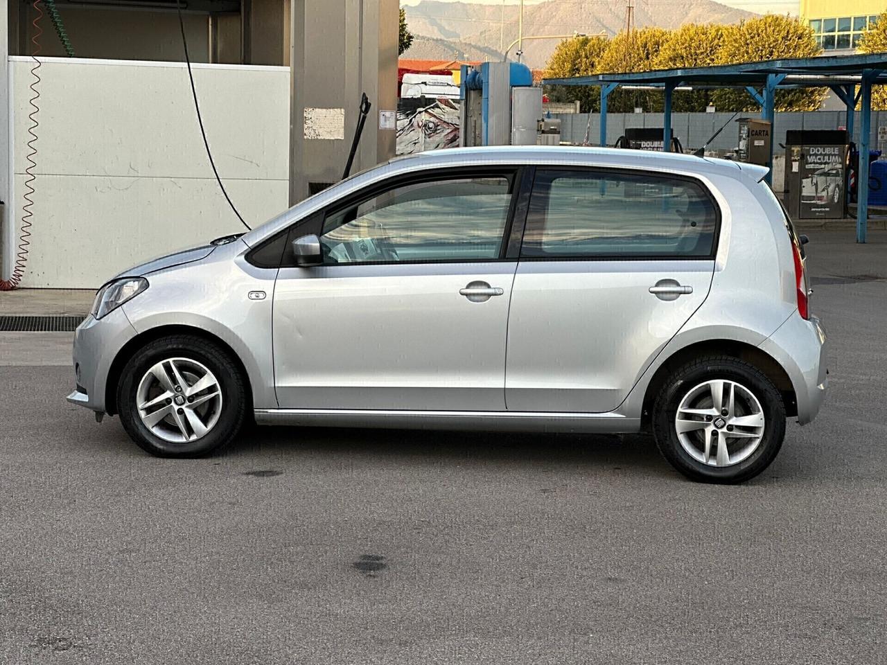 Seat Mii 1.0 68 CV 5 porte Chic Ecofuel