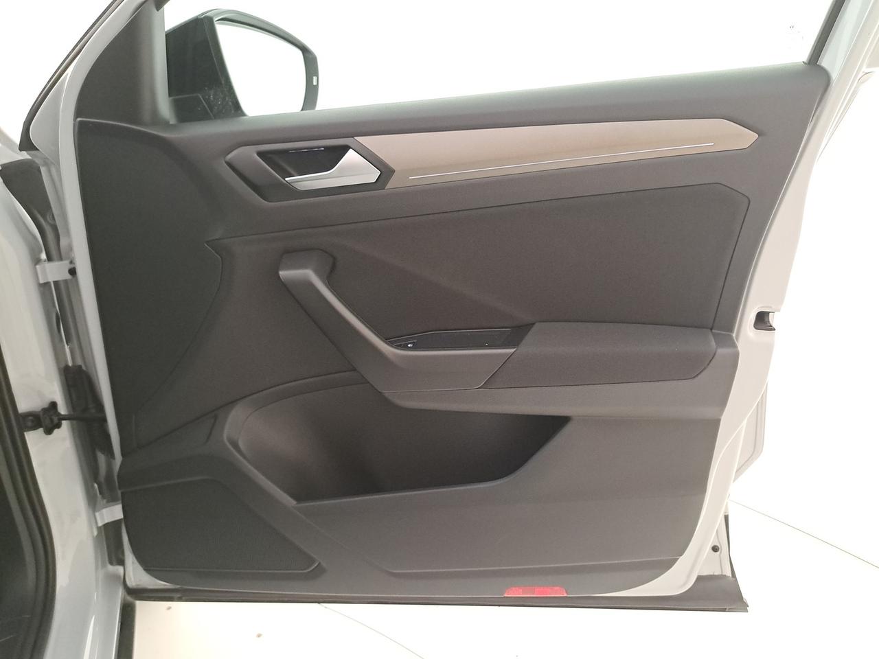 Volkswagen T-Roc 1.0 tsi style 115cv