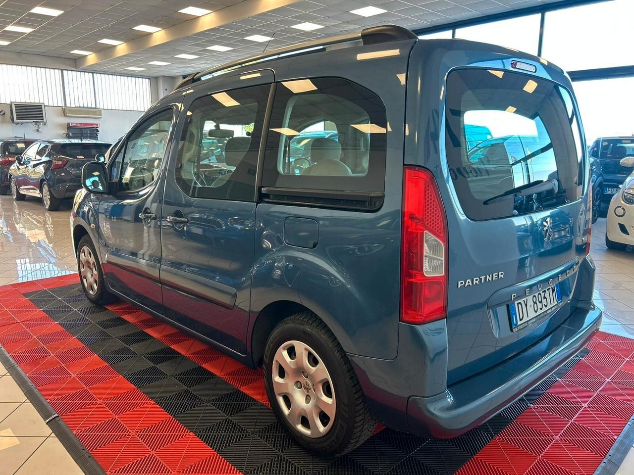 Peugeot Partner Tepee 1.6 HDi 90CV Outdoor