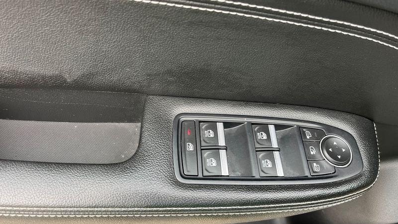 Renault Arkana E-Tech 1.6 Hybrid E-TECH 145 Techno