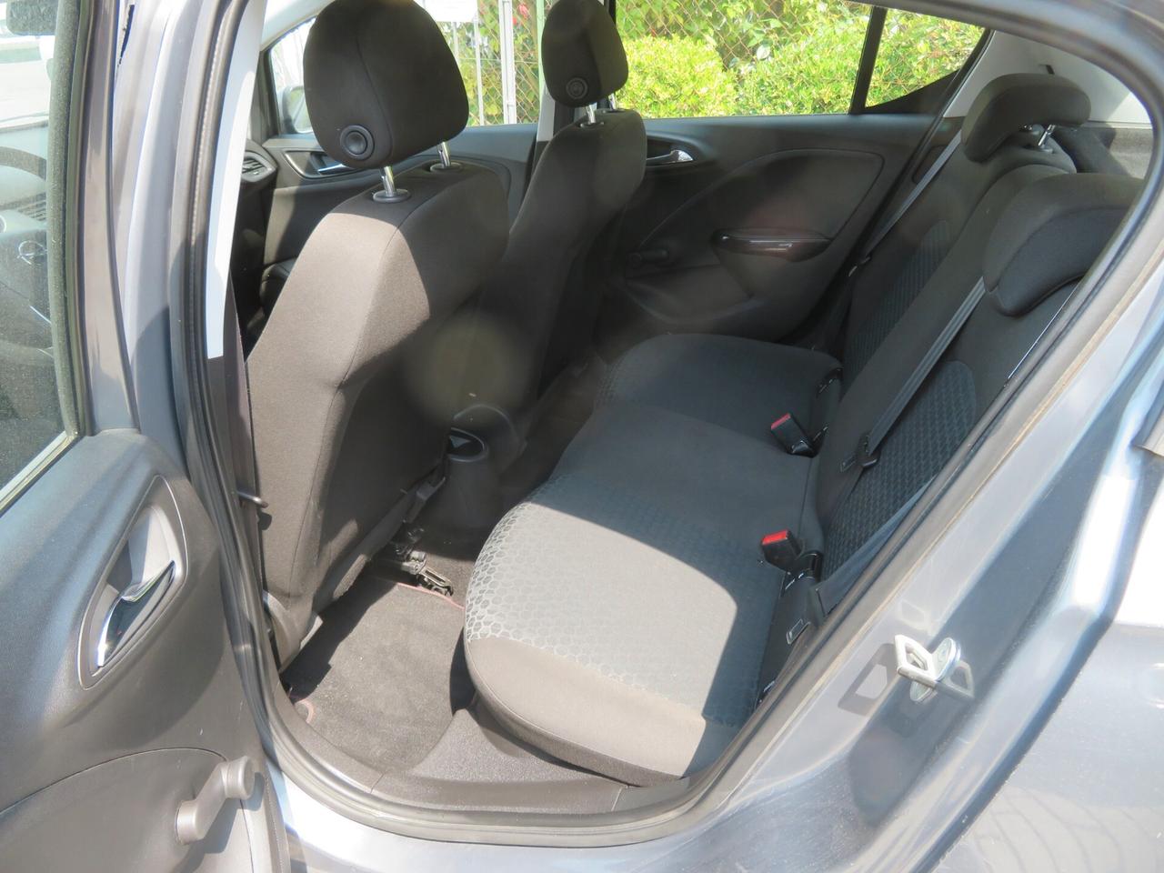 Opel Corsa 1.2 5 porte Cosmo