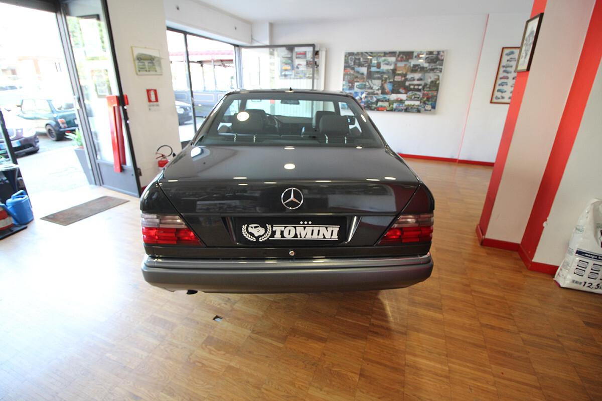 Mercedes-benz C 200 Mercedes Benz 200 CE Coupe manuale C124 136 cv (1996)