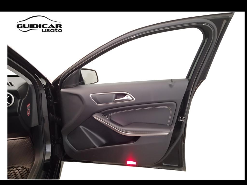 Mercedes-Benz Classe A - W176 - A 180 cdi Sport E6