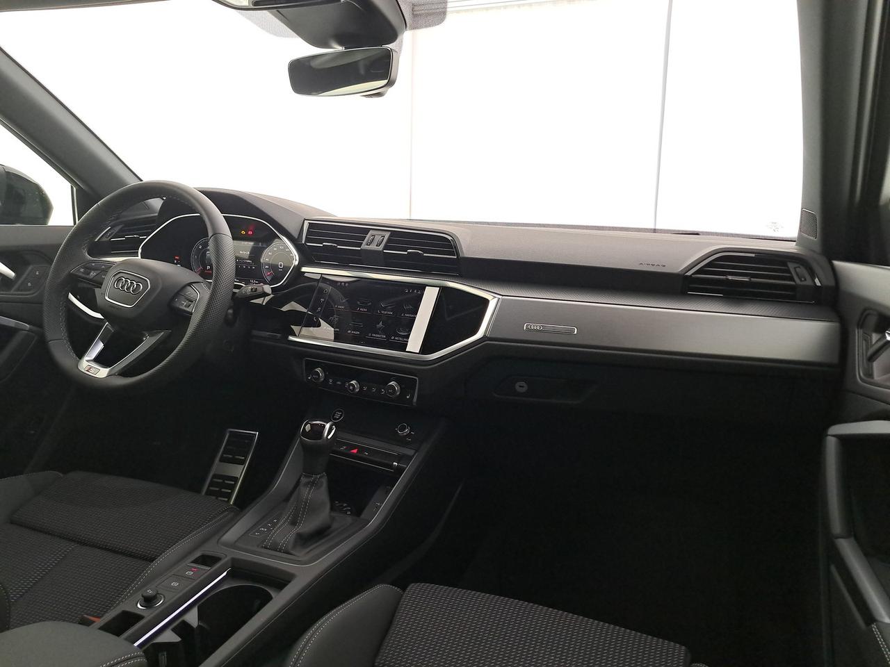 Audi Q3 sportback 35 2.0 tdi s line edition s-tronic