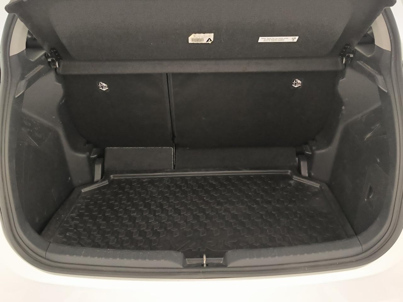 Toyota Yaris 1.0 active