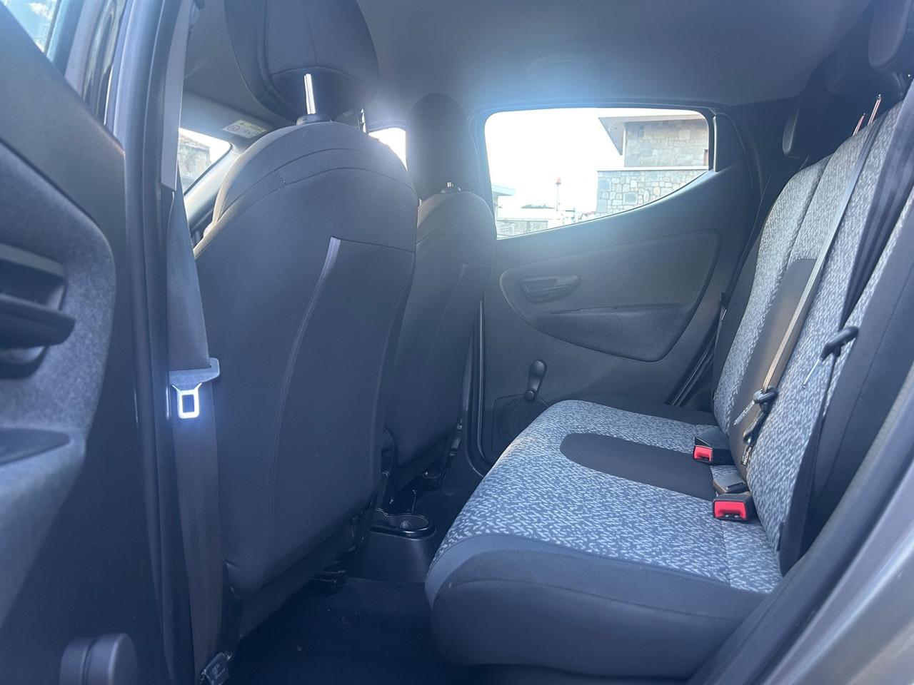 Lancia Ypsilon 1.3 MJT 16V 95 CV 5 porte S&S Elefantino Blu