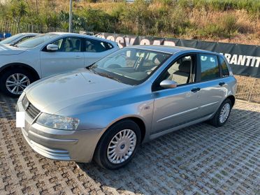 Fiat Stilo 1.4i 16V 5 porte Active-09/2004