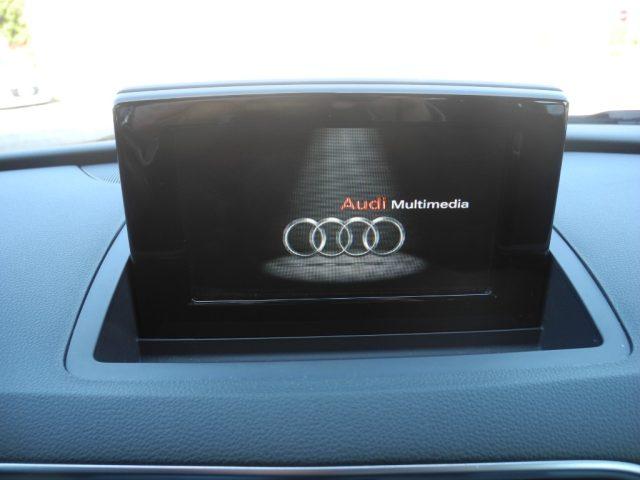 AUDI Q3 2.0 TDI 120cv 6M - NAVI -Ok NEOPATEN.- DA VETRINA