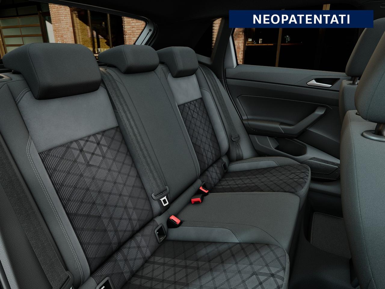 Volkswagen Polo 1.0 tsi r-line plus 95cv