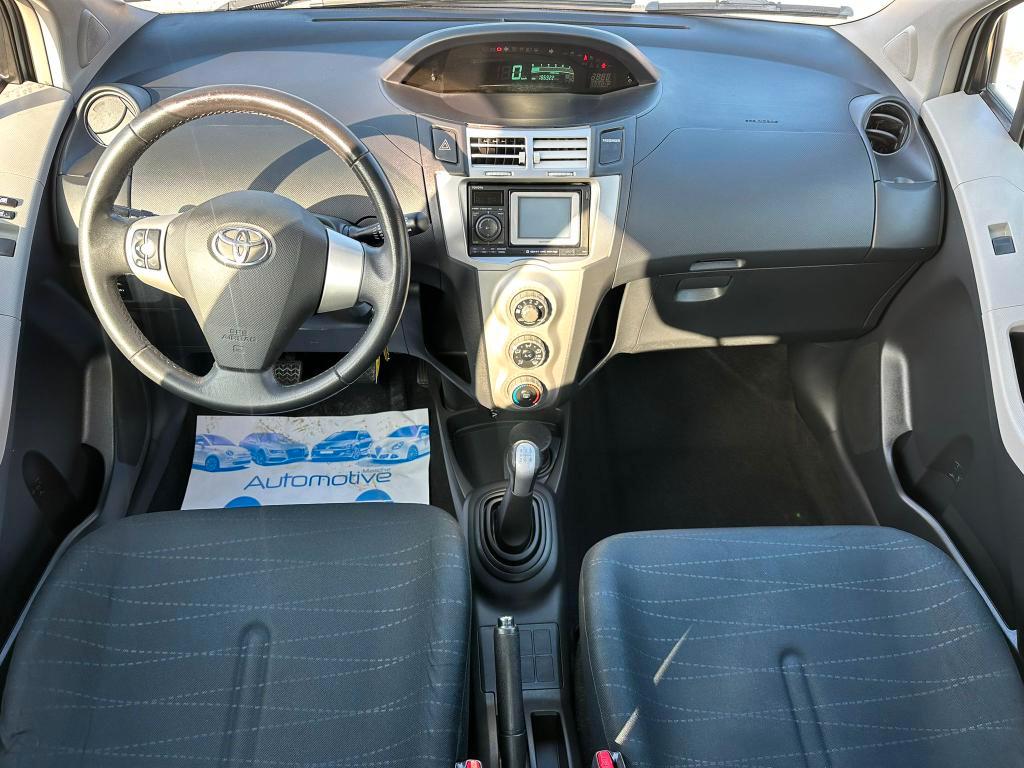 Toyota Yaris 5 Porte Yaris 5p 1.4 d-4d Navy