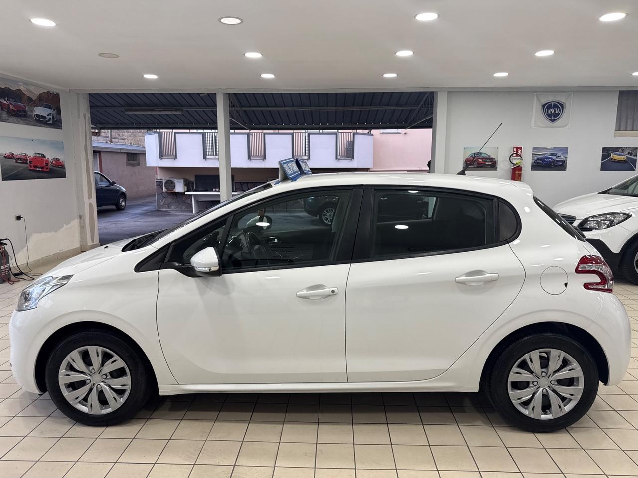 Peugeot 208 1.4 hdi 2014 nuova