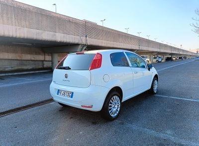 fiat punto 1.4 metano del 2017 van 2 posti