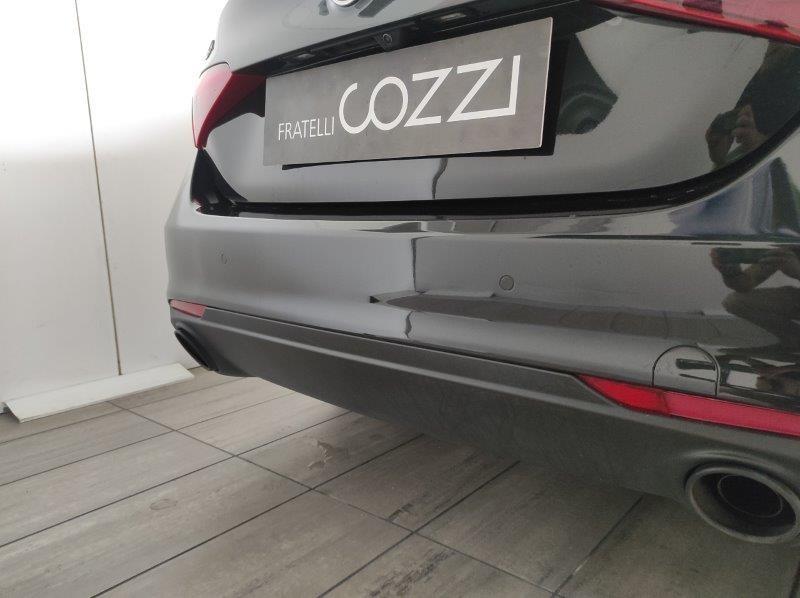 ALFA ROMEO Giulia (2016) - Giulia 2.0 Turbo 280 CV AT8 AWD Q4 Ti