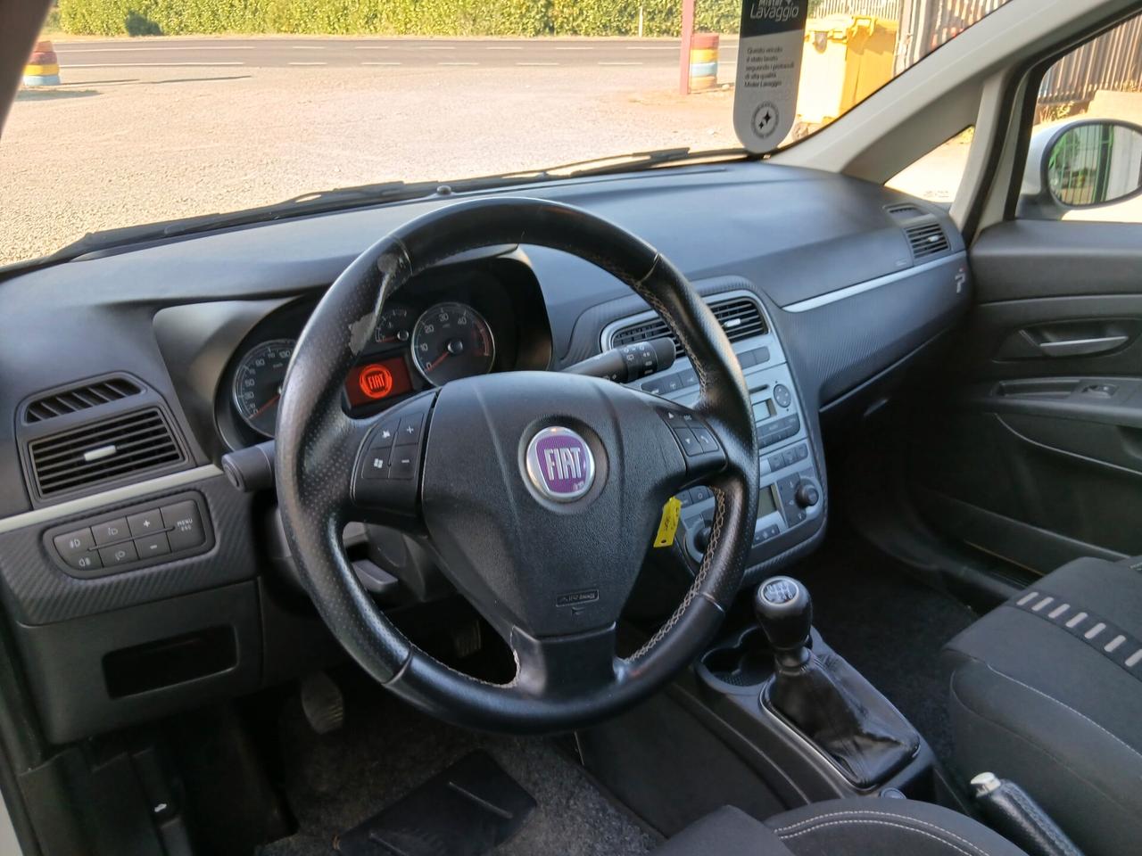 Fiat Grande Punto 1.6 JTDM Multijet Sport