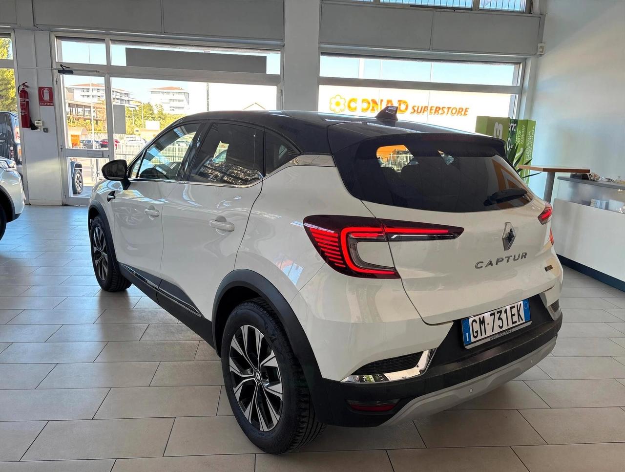 Renault Captur Full Hybrid E-Tech 145 CV Techno