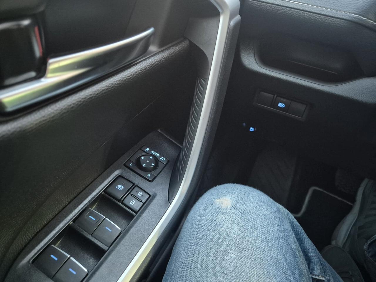 Toyota RAV 4 RAV4 2.5 HV (222CV) E-CVT AWD-i Business