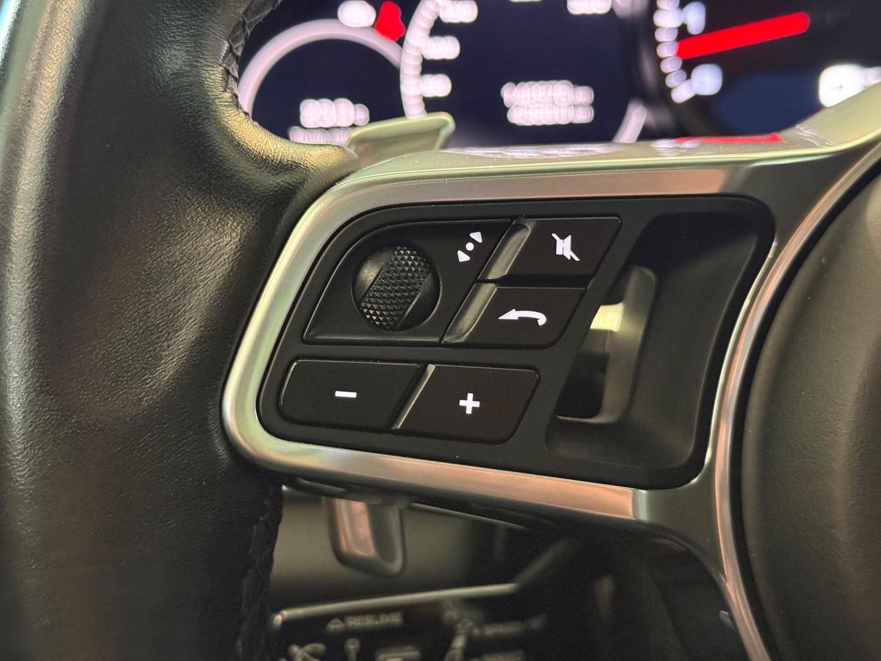 Porsche Panamera 4.0 Turbo
