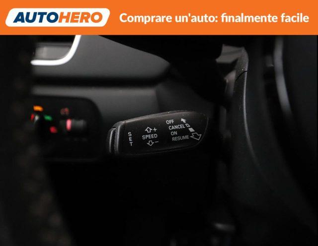 AUDI Q3 2.0 TDI 120 CV S tronic Sport