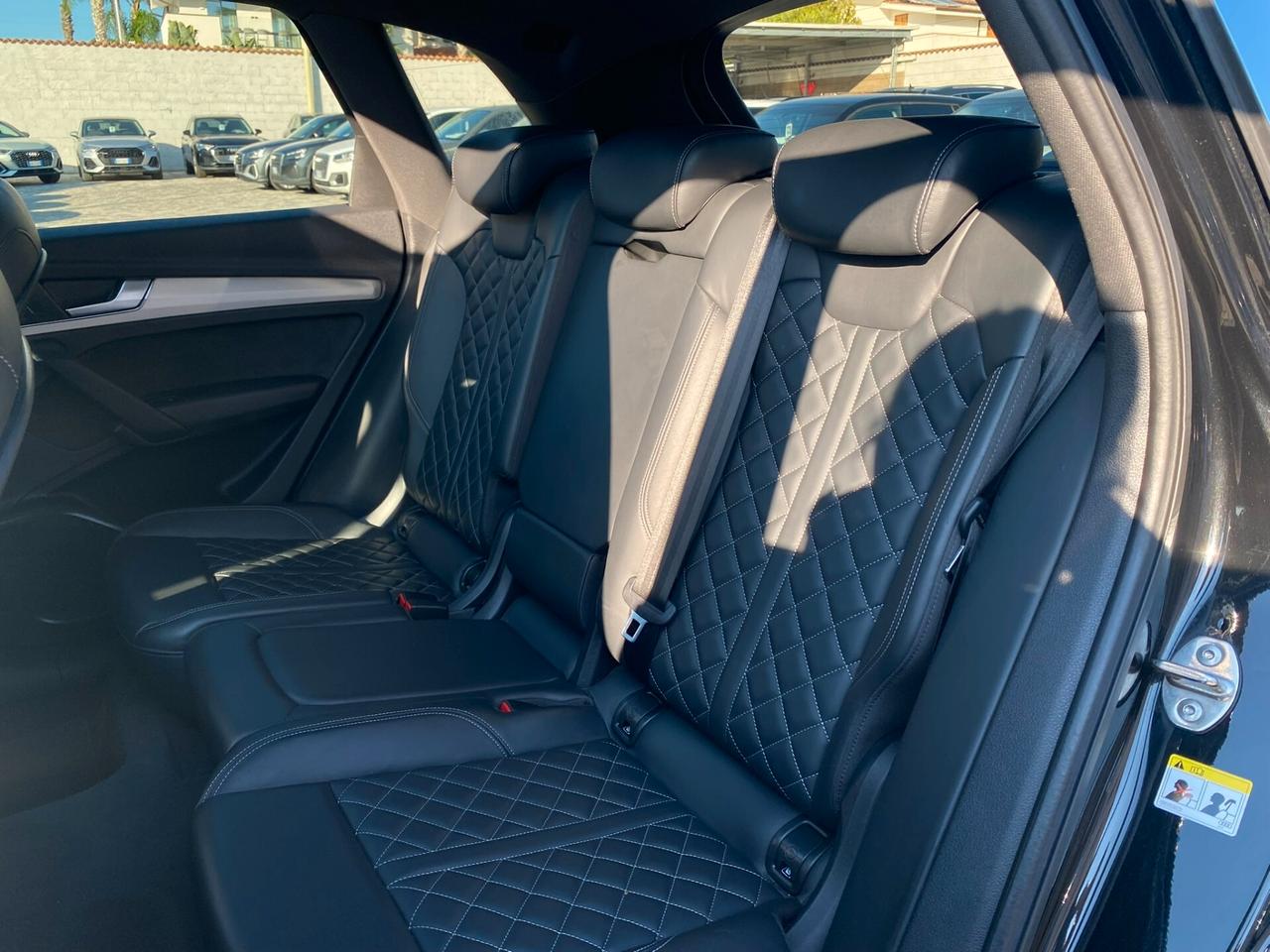 Audi Q5 S Line Plus 2.0 TDI 190CV s-tronic quattro 40