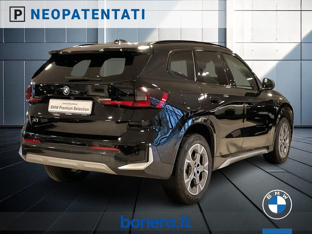 BMW X1 18 i xLine sDrive DCT