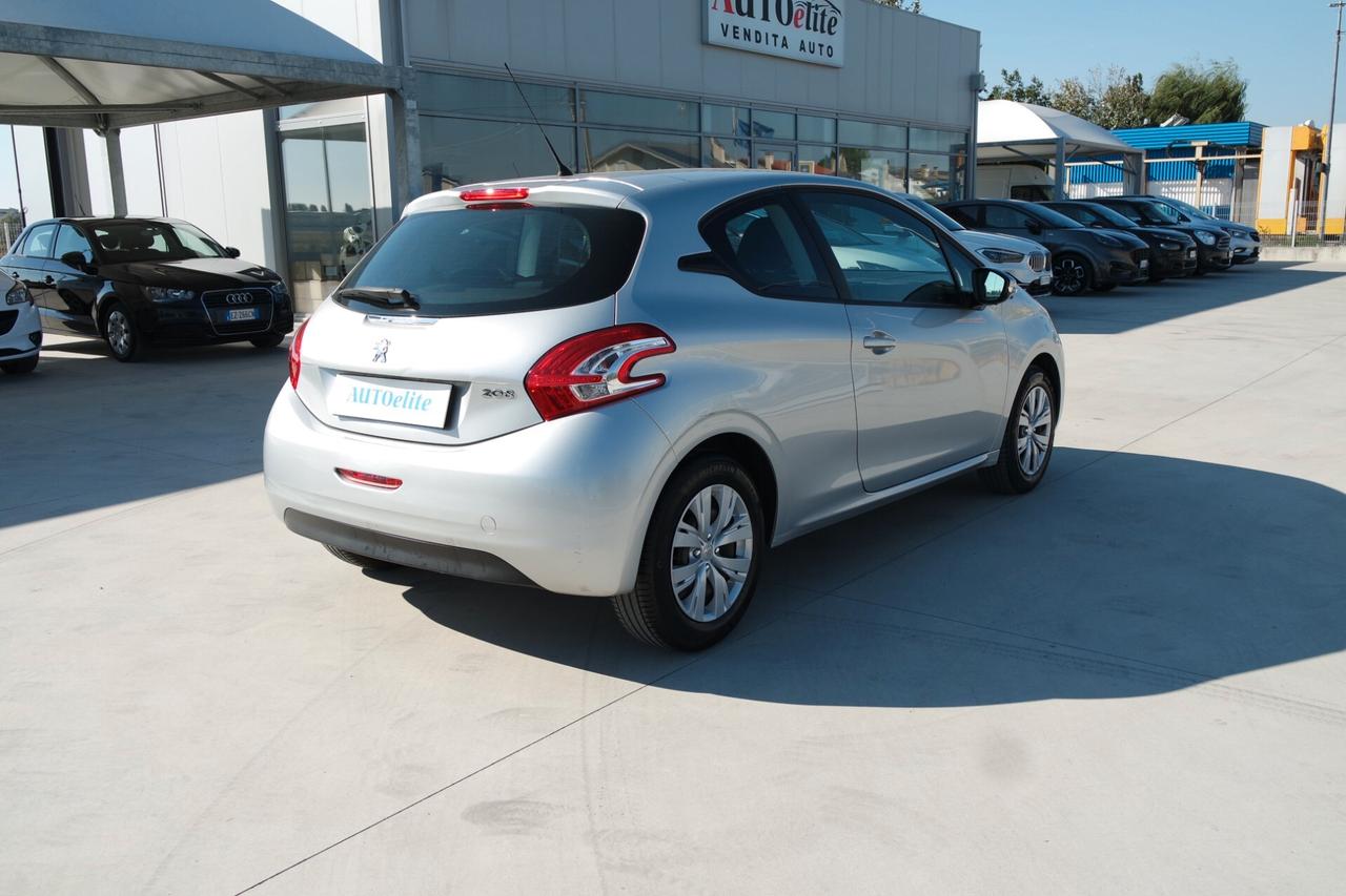 Peugeot 208 PureTech 82 3 porte Active