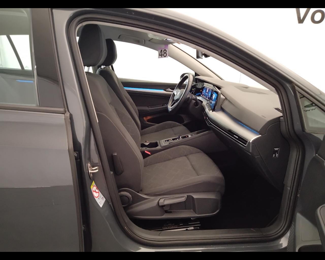 VOLKSWAGEN Golf VIII 2020 - Golf 2.0 tdi Life 115cv dsg