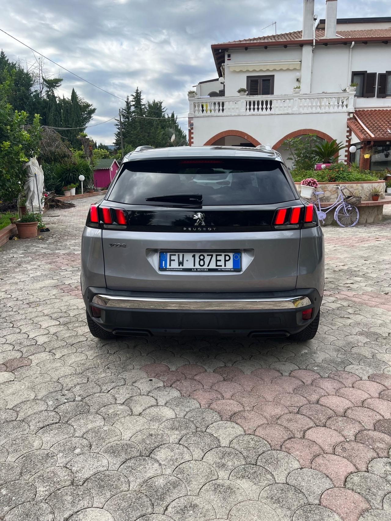 Peugeot 3008 BlueHDi 130 S&S Crossway