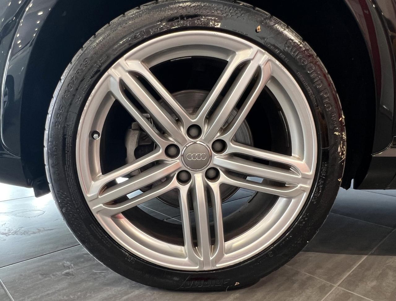Audi Q3 2.0 TDI 184CV quattro S tronic FULL