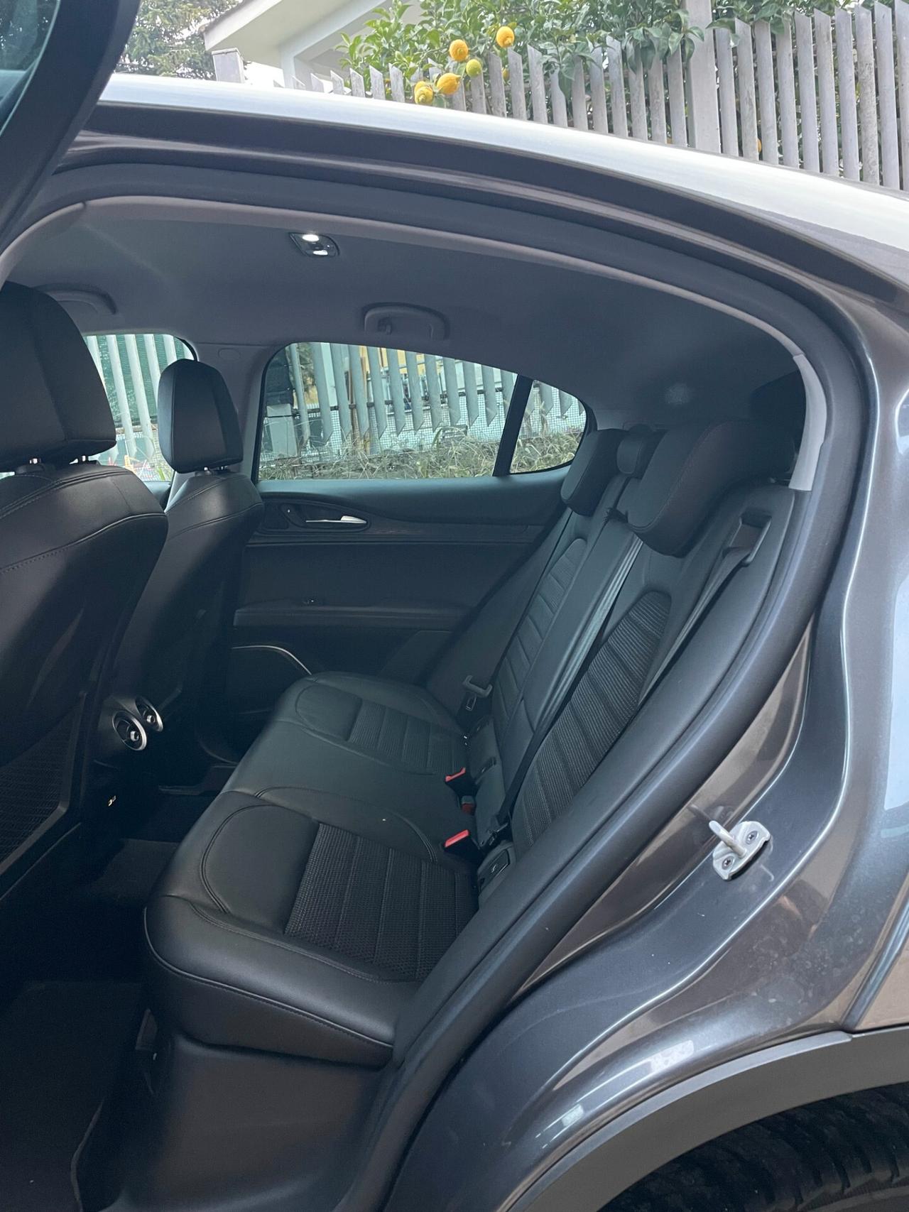 ALFA ROMEO Stelvio 2.2 Turbodiesel 190CV AT8 RWD EXECUTIVE