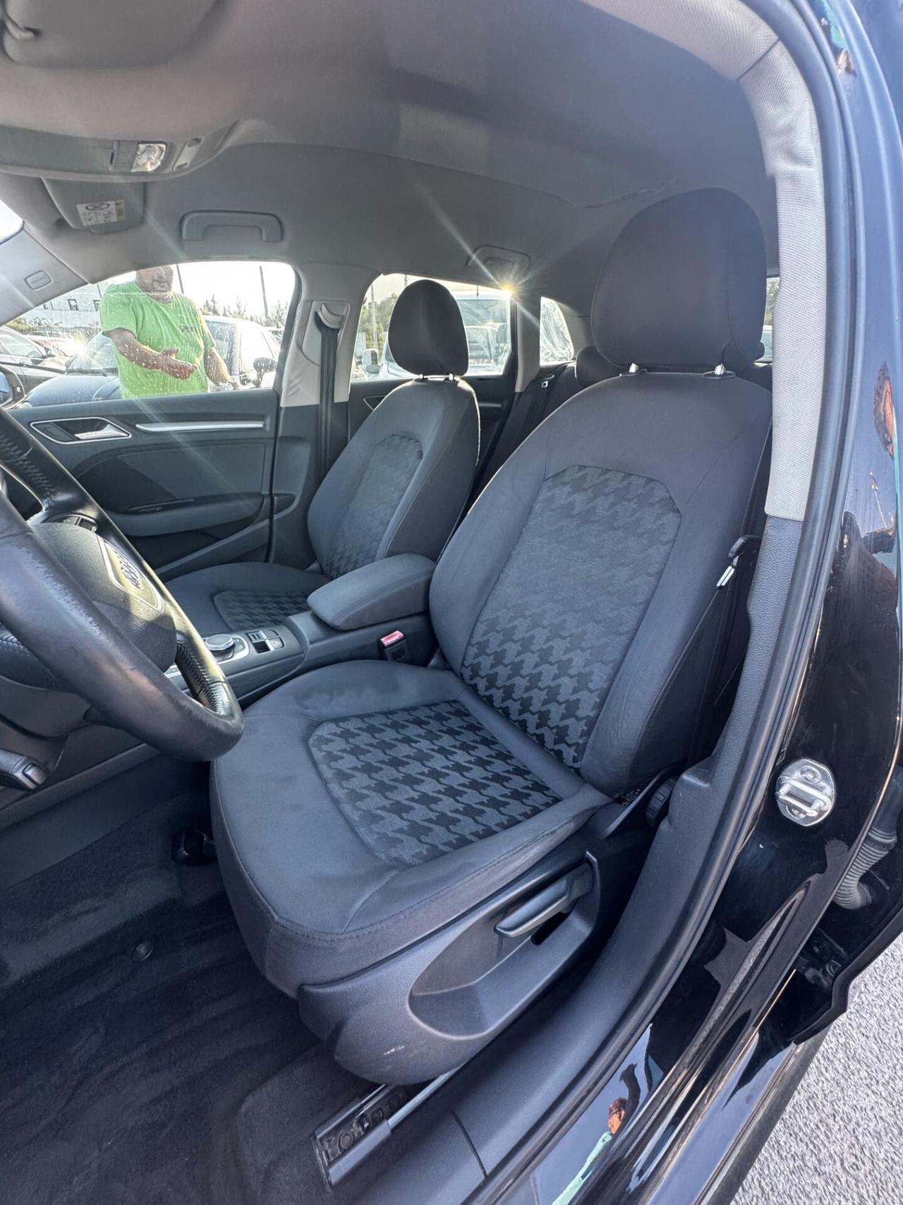 Audi A3 SPB 1.6 TDI Business