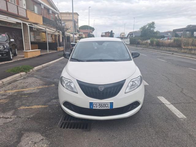 LANCIA Ypsilon 1.0 FireFly 70CV HYBRID ORO - KM ZERO ITALIANA