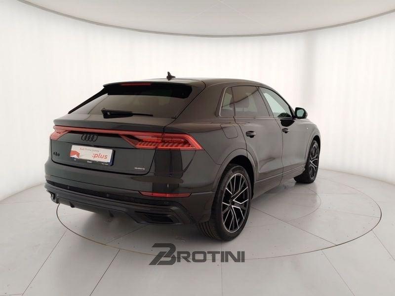 Audi Q8 Q8 3.0 tdi mhev S line edition quattro 231cv tiptronic
