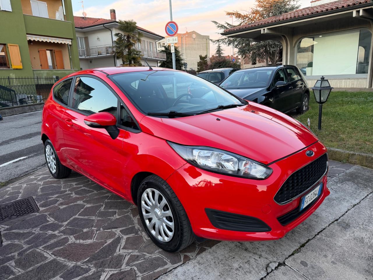 Ford Fiesta 1.4 3p. Bz.- GPL Titanium