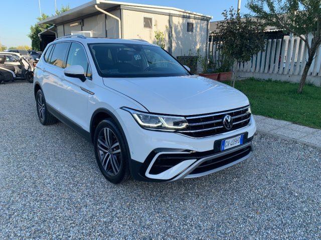 VOLKSWAGEN Tiguan Allspace 2.0 TDI SCR DSG Life