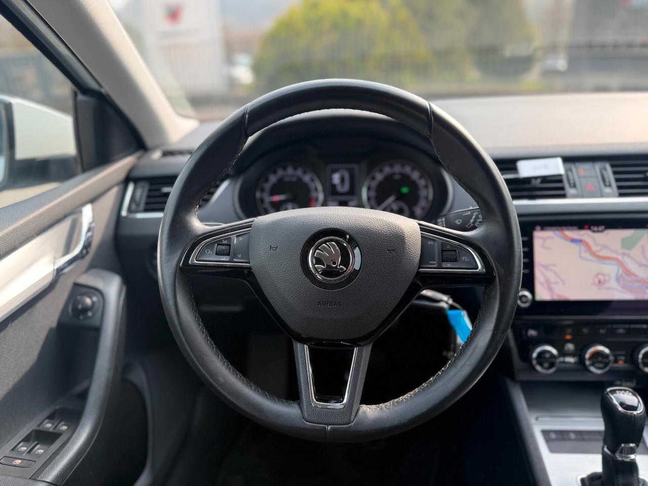 Skoda Octavia 1.6 TDI CR 115 CV DSG Wagon Executive