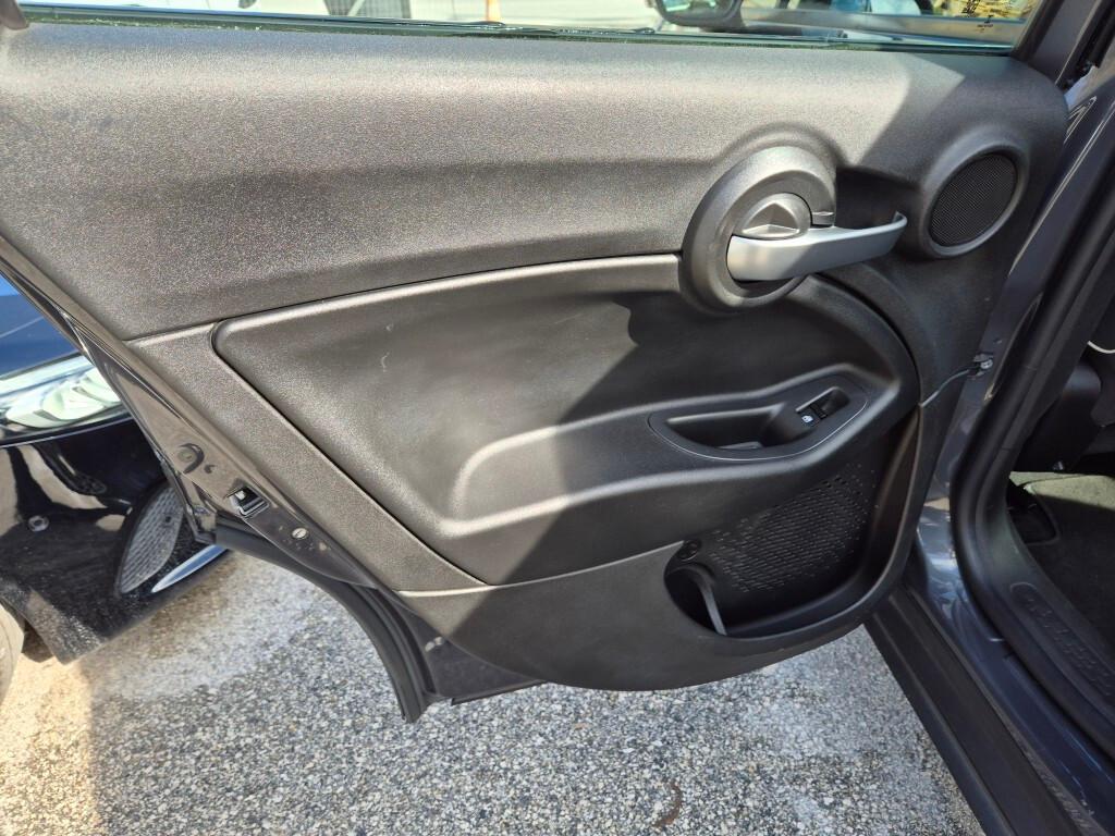 Fiat 500X 1.3 MultiJet 95CV E6 NAVI LED