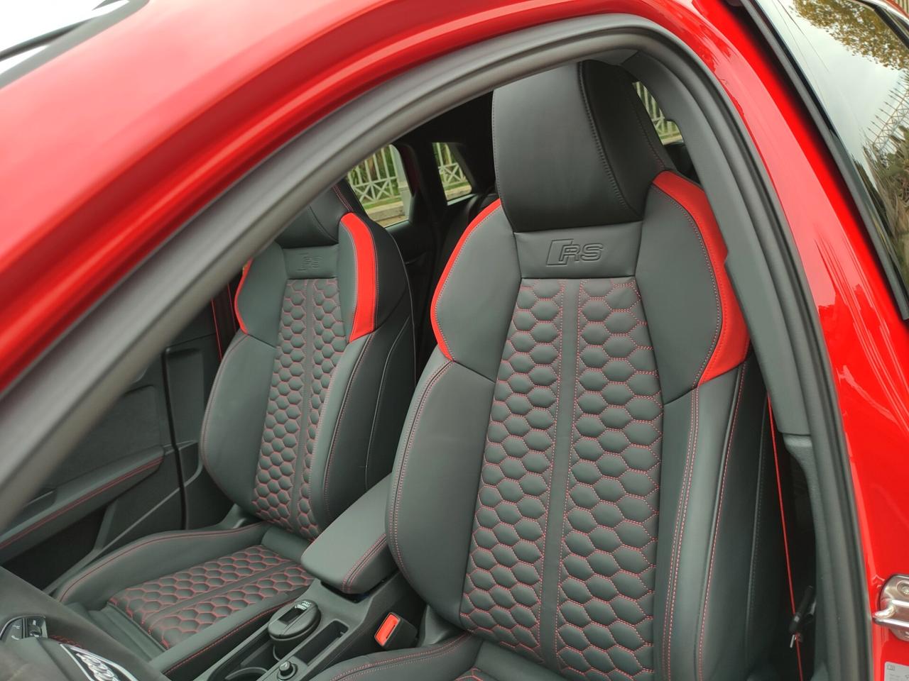 Audi A3 PERFORMANCE TETTO APRIBILE STRAFULL PARI A KM 0