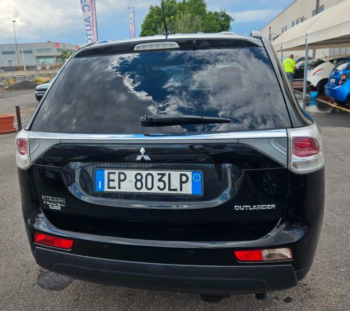 Mitsubishi Outlander - PARI AL NUOVO - GARANTITA 12 MESI CASCO -