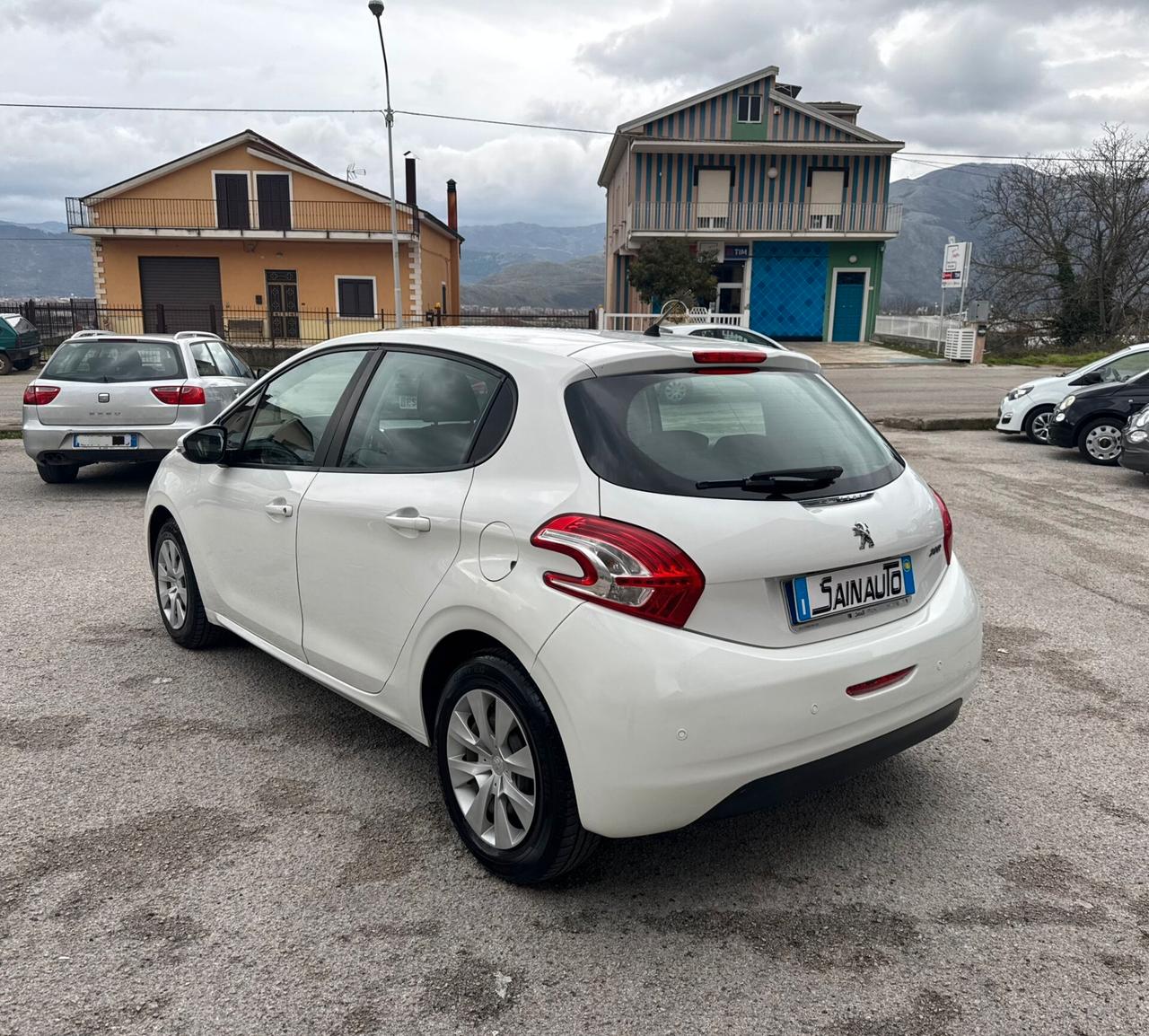 Peugeot 208 1.4 HDi 68 CV 5 porte Allure Garanzia