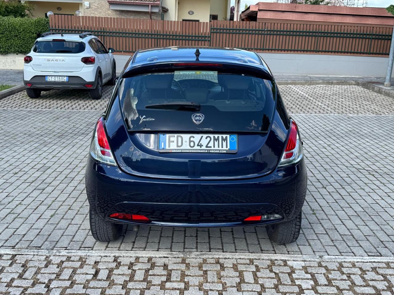 Lancia Ypsilon 1.2 GPL 70cv Neopatentati