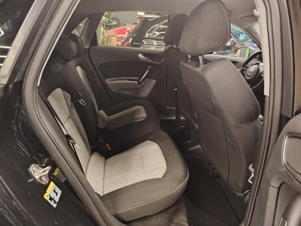 Audi A1 SPB 1.6 TDI S tronic Attraction