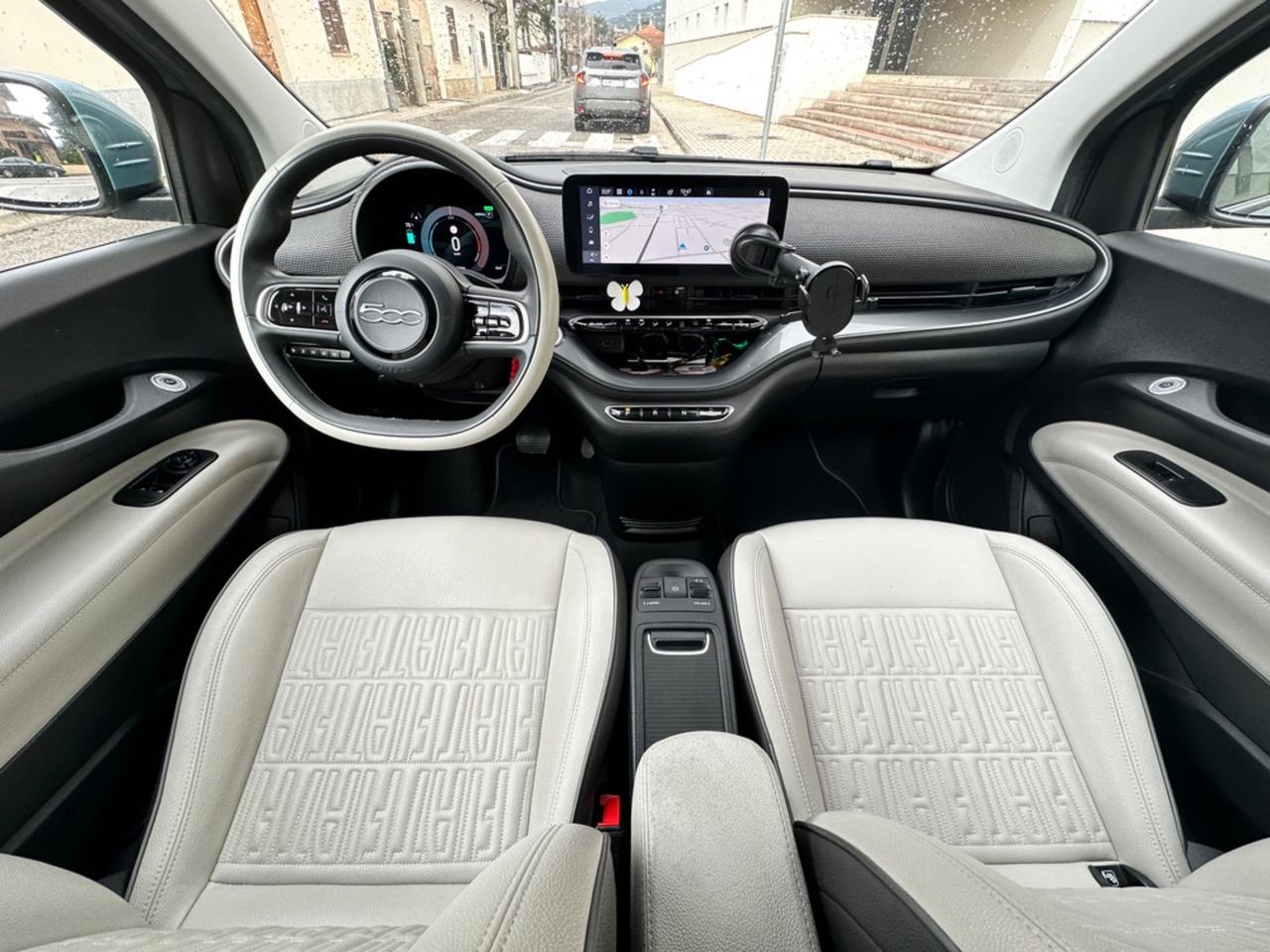 Fiat 500 500e 3+1 42 kWh La Prima