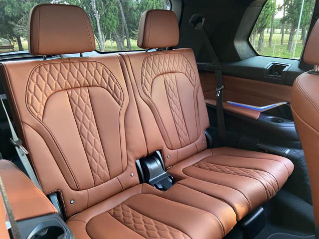 BMW X7 xDrive40d 48V Msport Pro TETTO APR/PAN