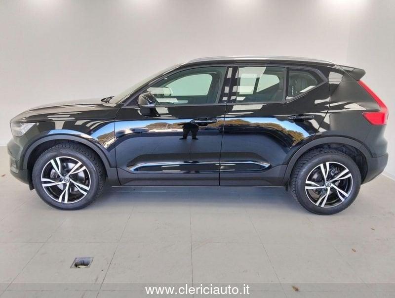 Volvo XC40 D4 AWD Geartronic Momentum